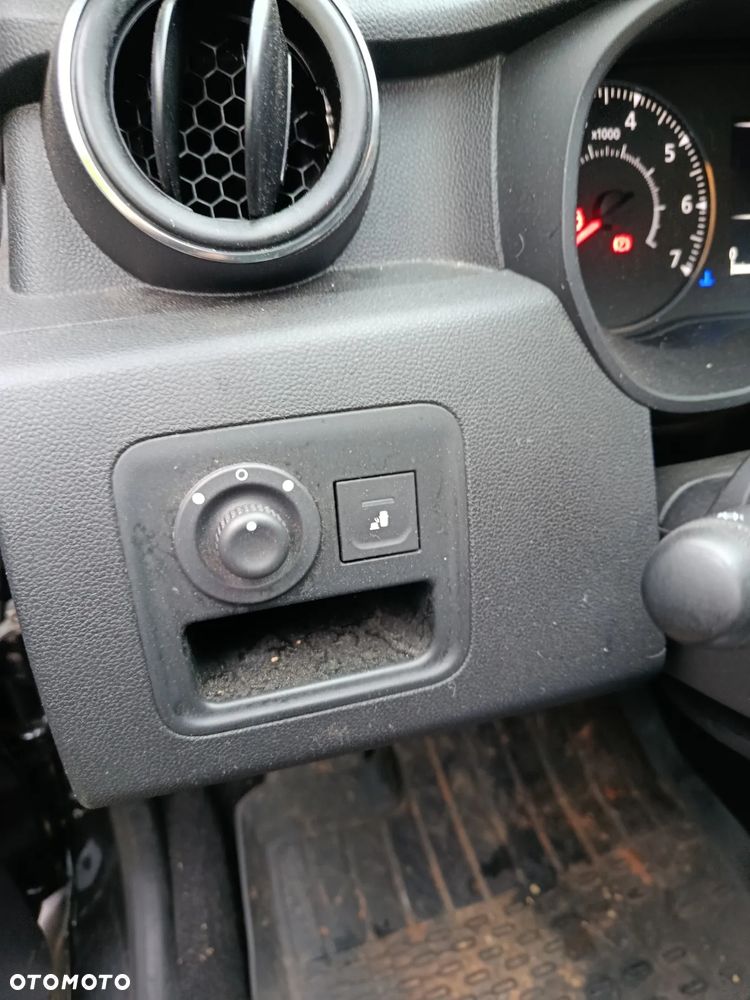 Dacia Duster TCe 130 2WD GPF Comfort - 8