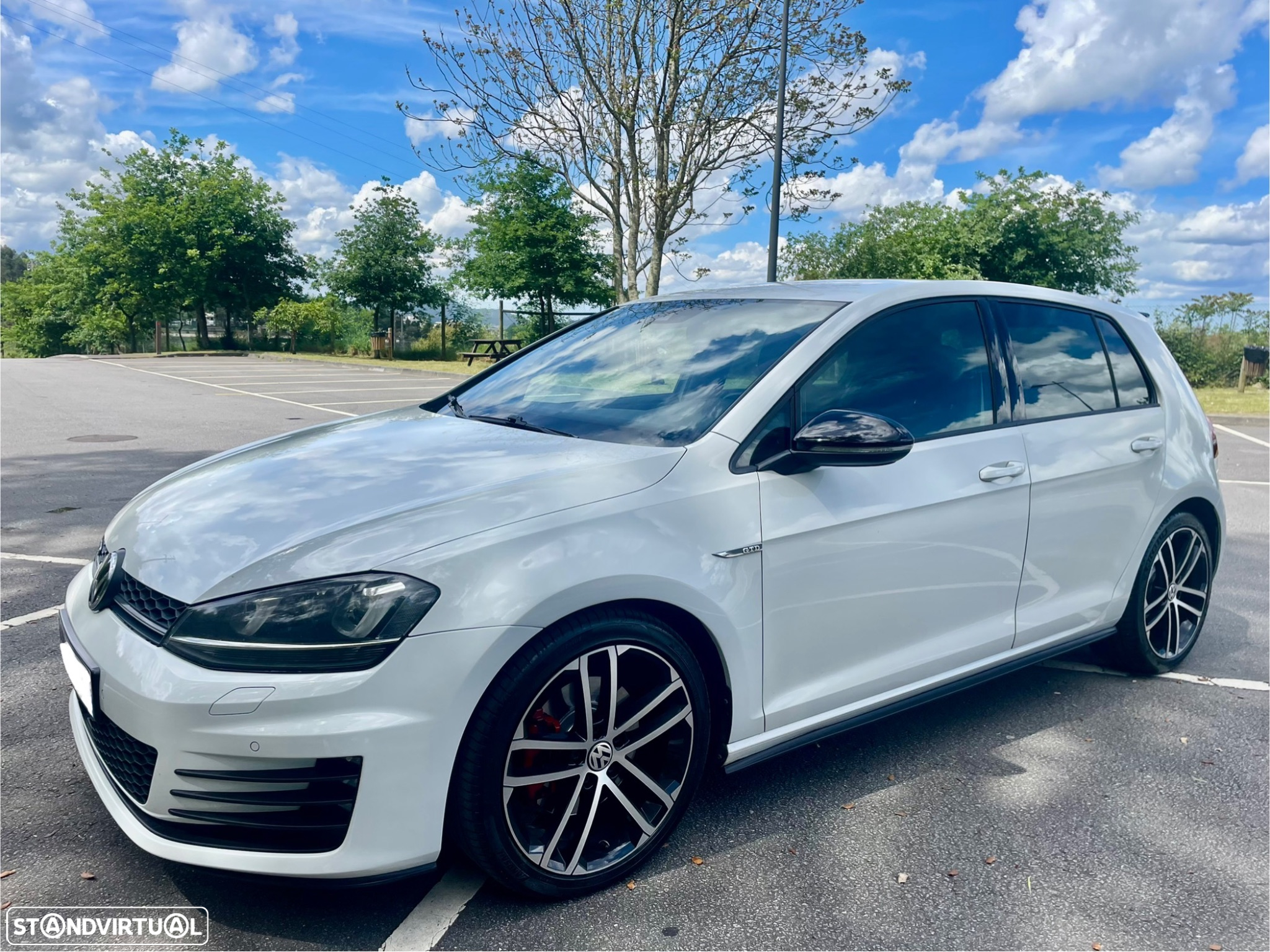 VW Golf 2.0 TDI GTD - 4
