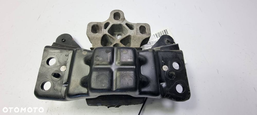 MOCOWANIE SILNIKA VOLKSWAGEN PASSAT B8 5Q0199555BJ - 3