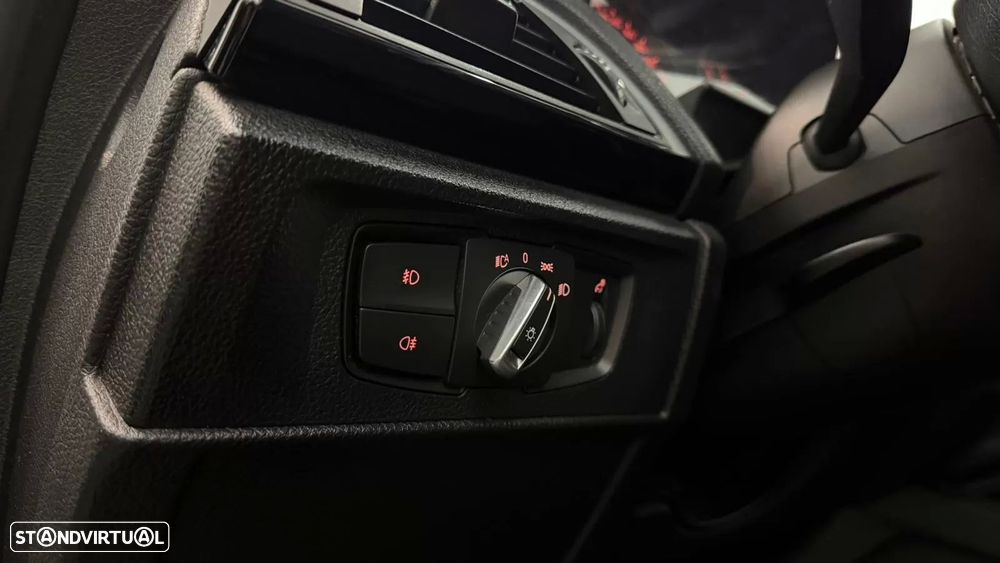 BMW 116 d EDynamics Line Sport - 25