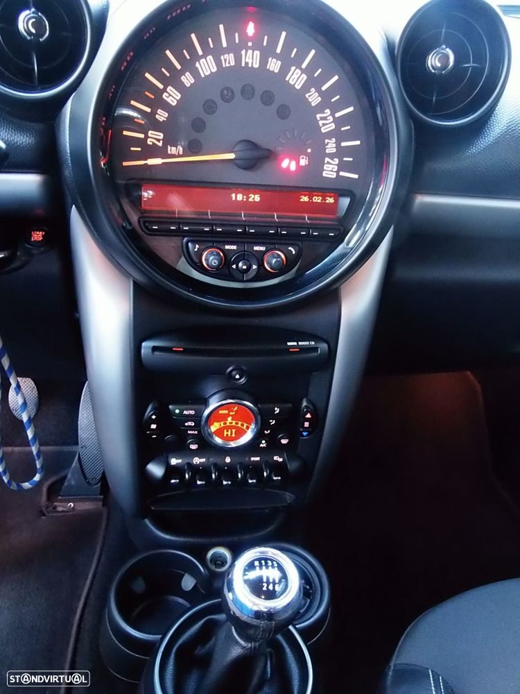 MINI Countryman Cooper D - 23