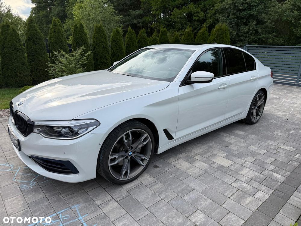 BMW Seria 5 520d xDrive MHEV Sport Line sport - 2