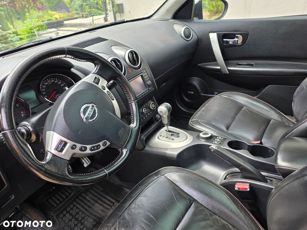 Nissan Qashqai 2.0 dCi 4x4 Tekna Premium - 23