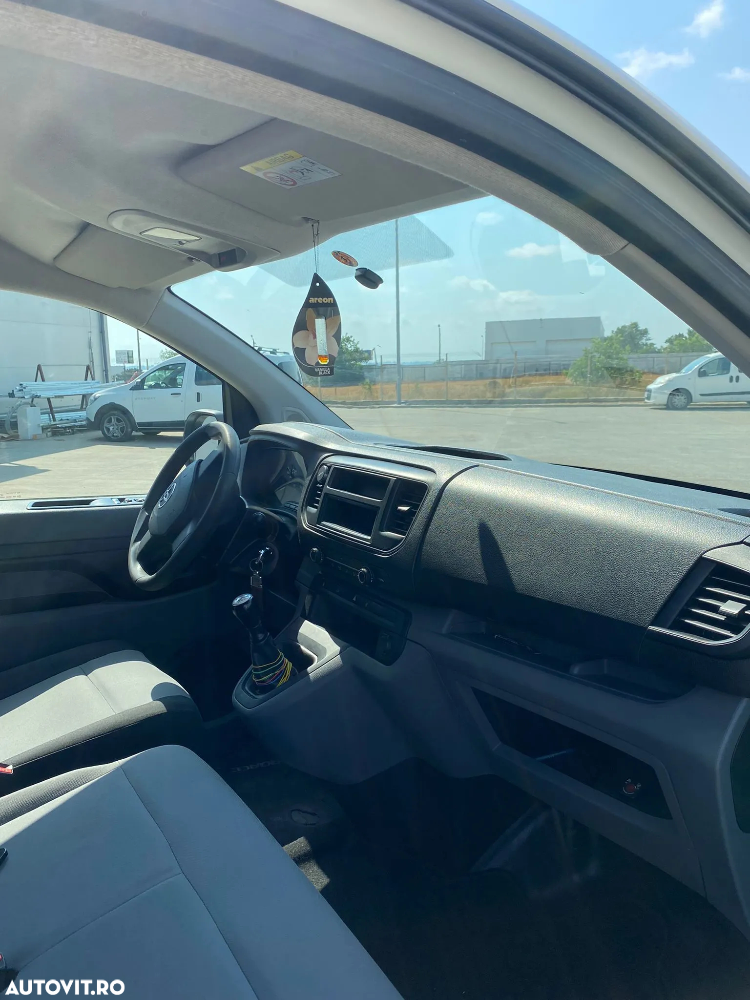 Toyota PROACE - 10
