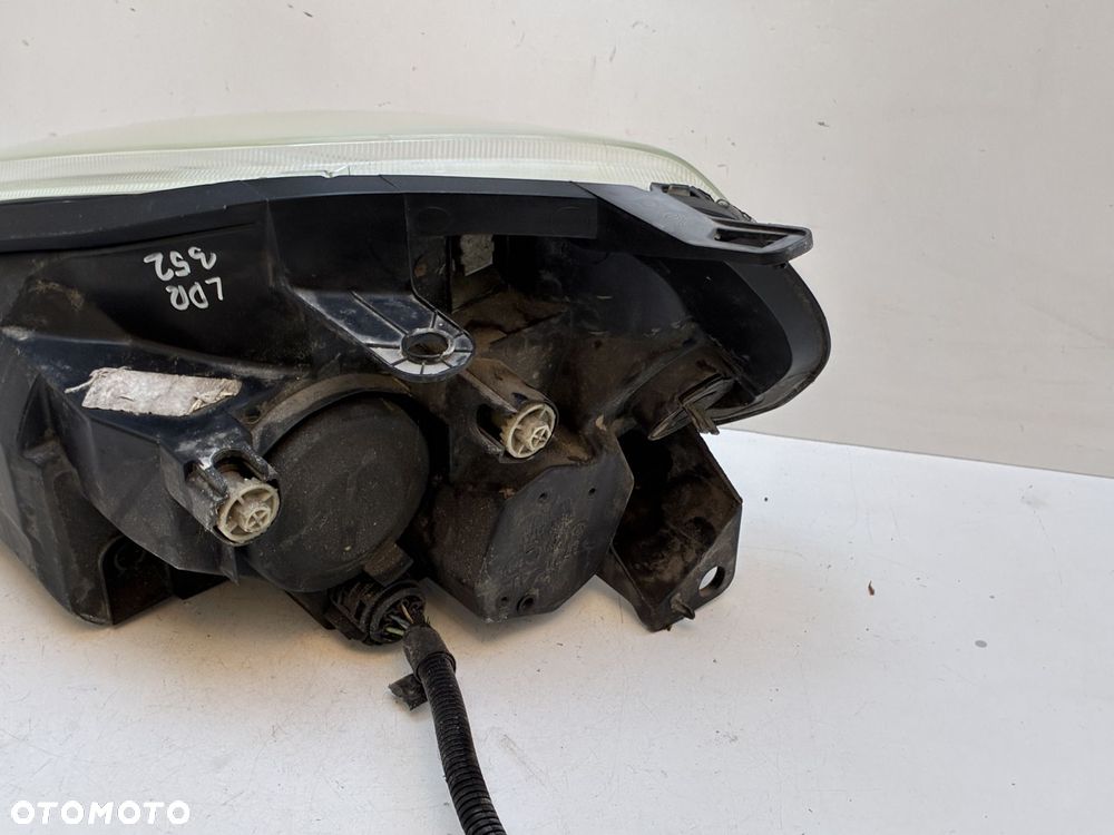 FIAT GRANDE PUNTO LAMPA PRZÓD PRZEDNIA PRAWA  EUROPA - 10