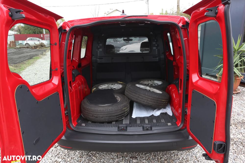 Volkswagen Caddy 2.0 TDI 55 kW - 5