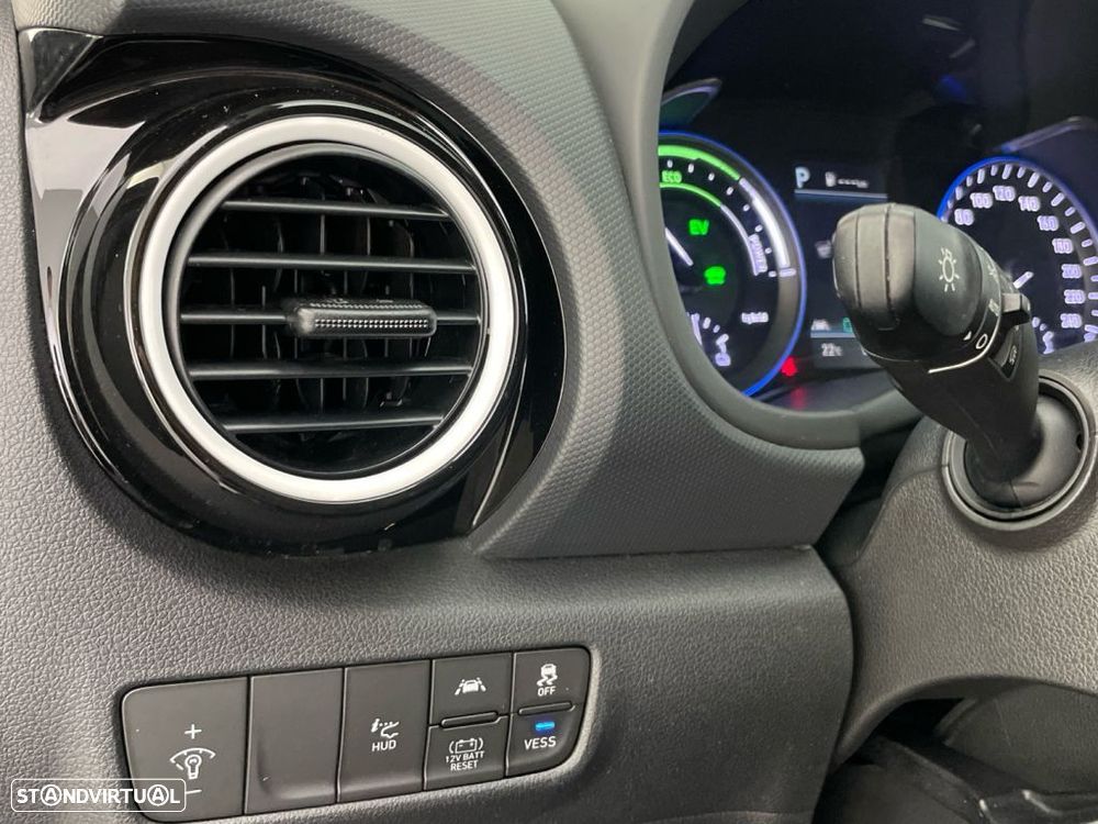 Hyundai Kauai 1.6 GDi HEV Premium - 17