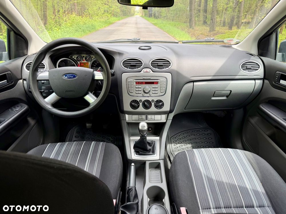 Ford Focus 1.6 TDCi cDPF Trend - 6