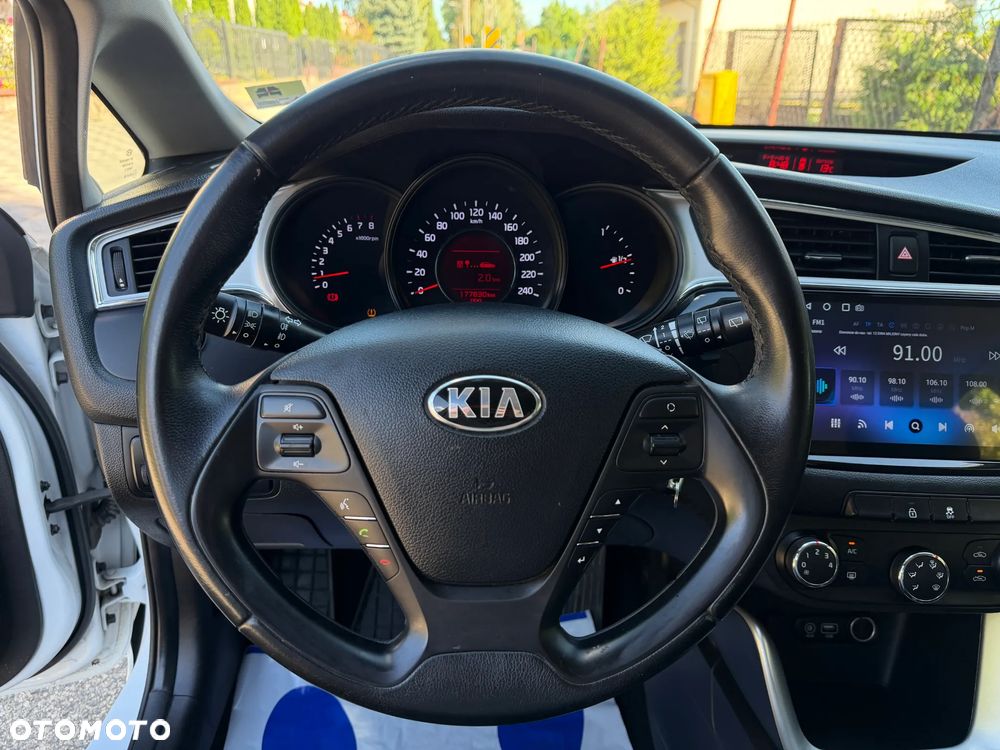 Kia Ceed 1.4 S - 25