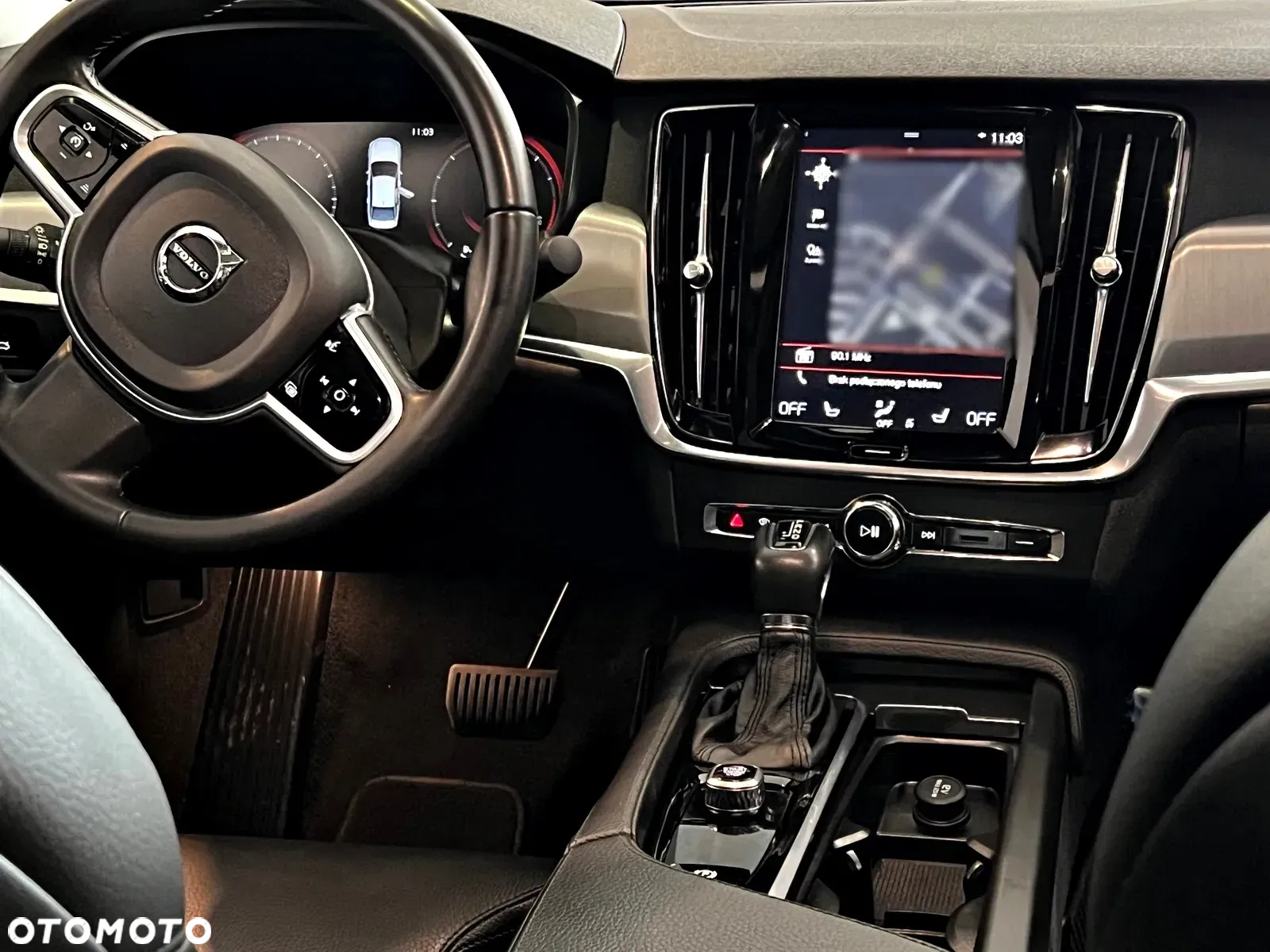 Volvo S90 - 2