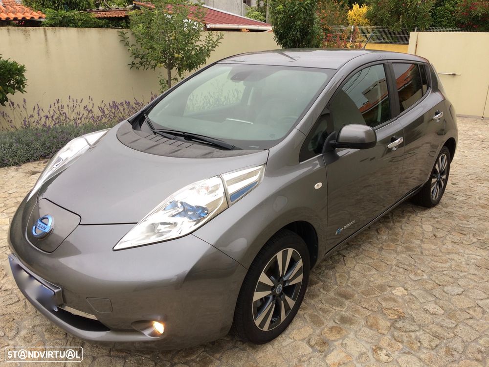 Nissan Leaf 24 kWh (c/ Bateria) Tekna - 1