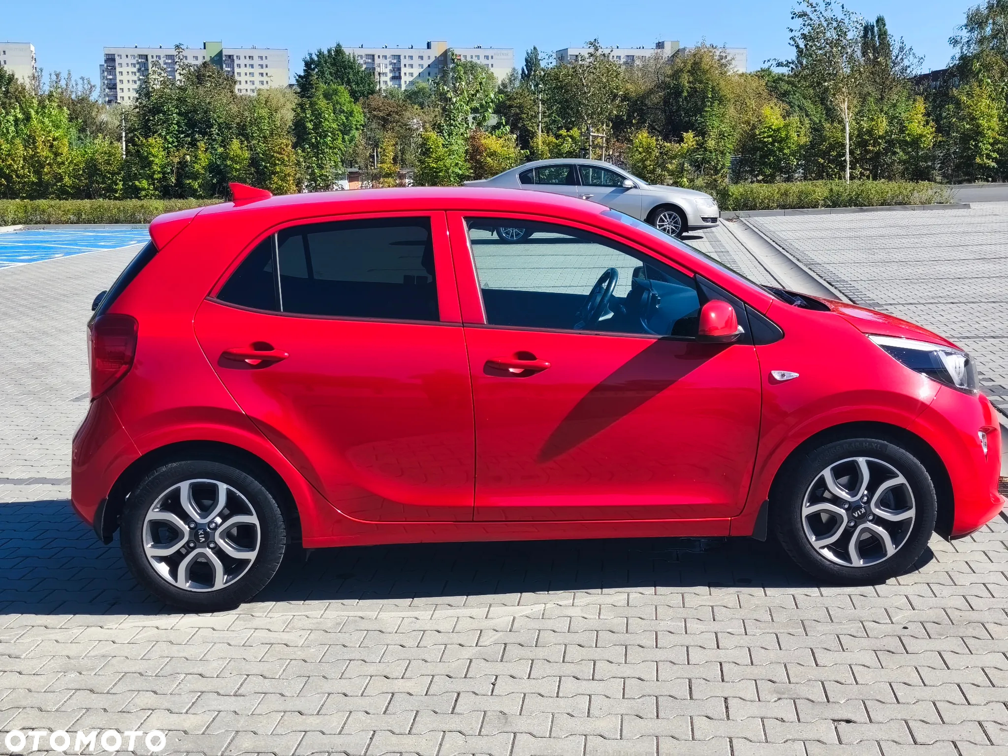 Kia Picanto 1.2 L - 4