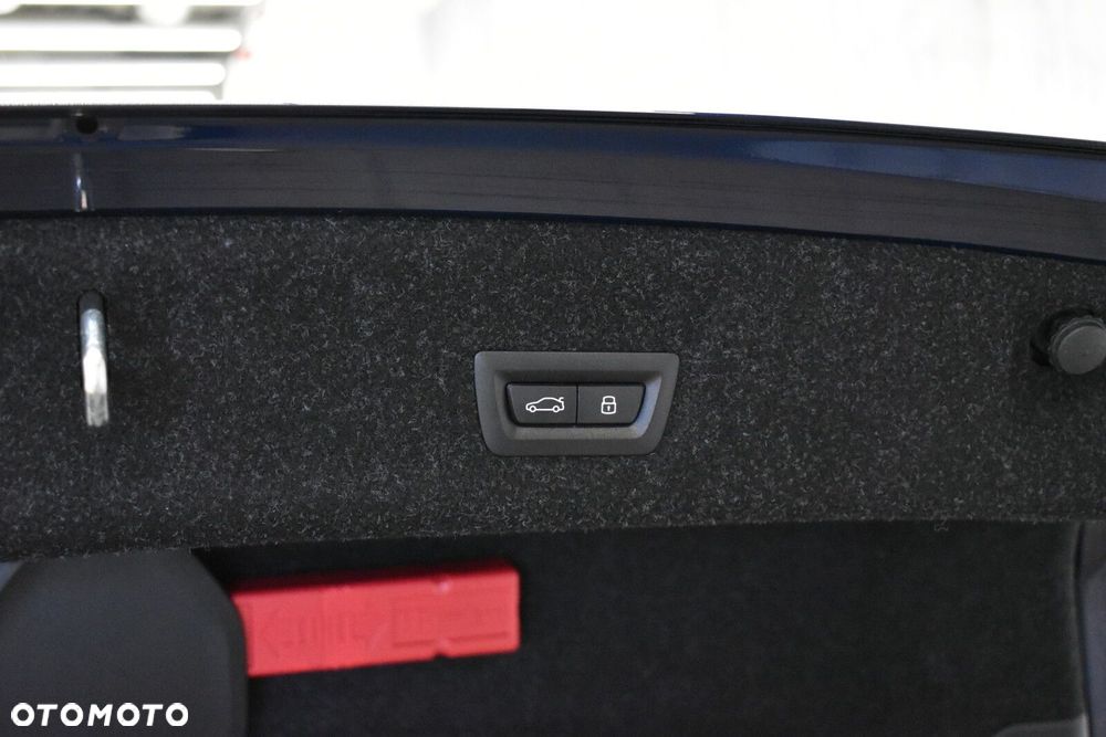 BMW Seria 3 - 28
