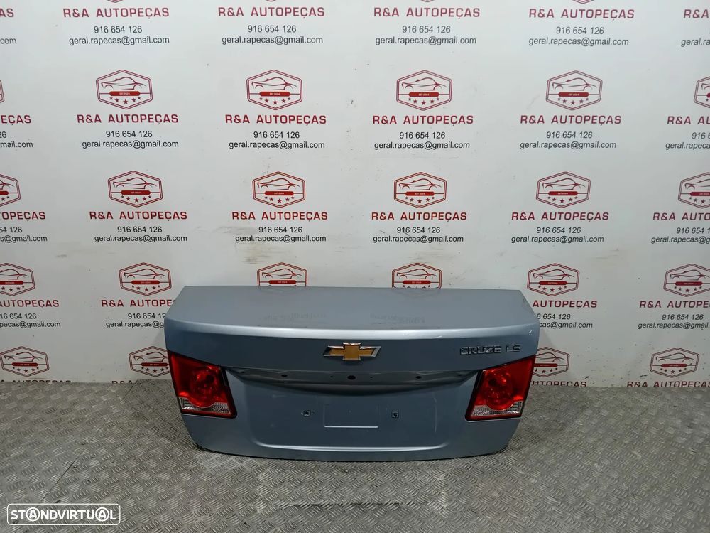Tampa de Mala Chevrolet Cruze Original - 2
