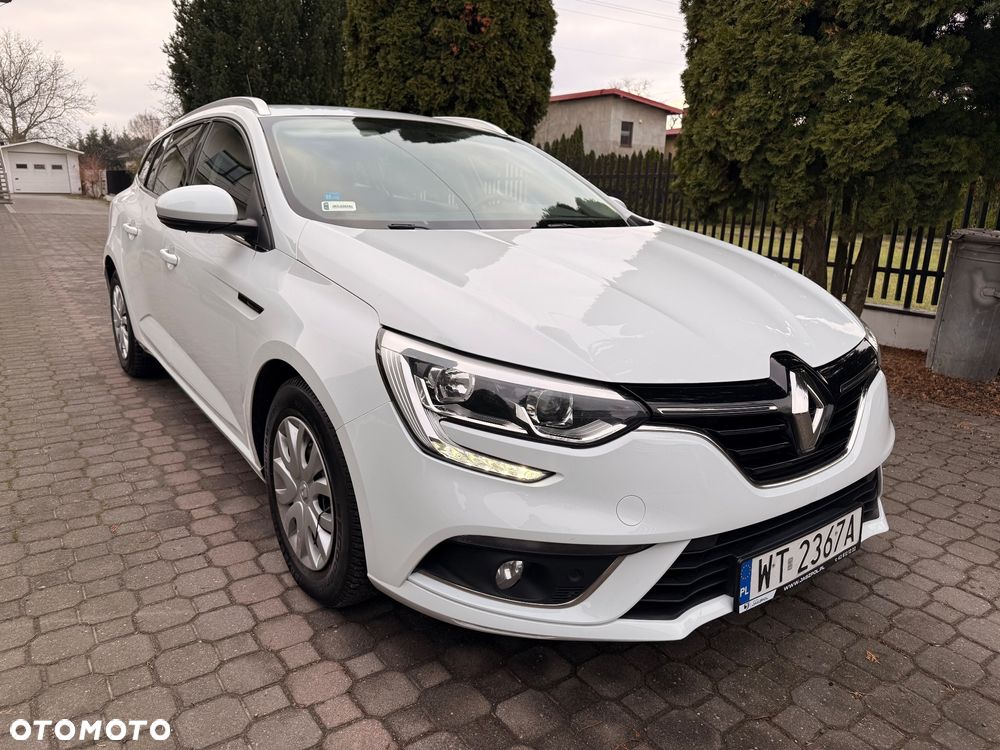 Renault Megane 1.5 Blue dCi Business - 9