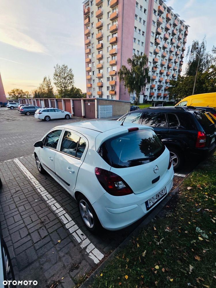 Opel Corsa 1.3 CDTI Essentia - 8