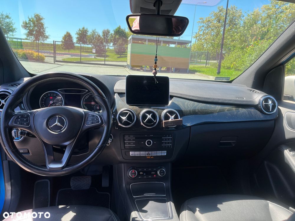 Mercedes-Benz Klasa B (Electric Drive) 250 e - 10