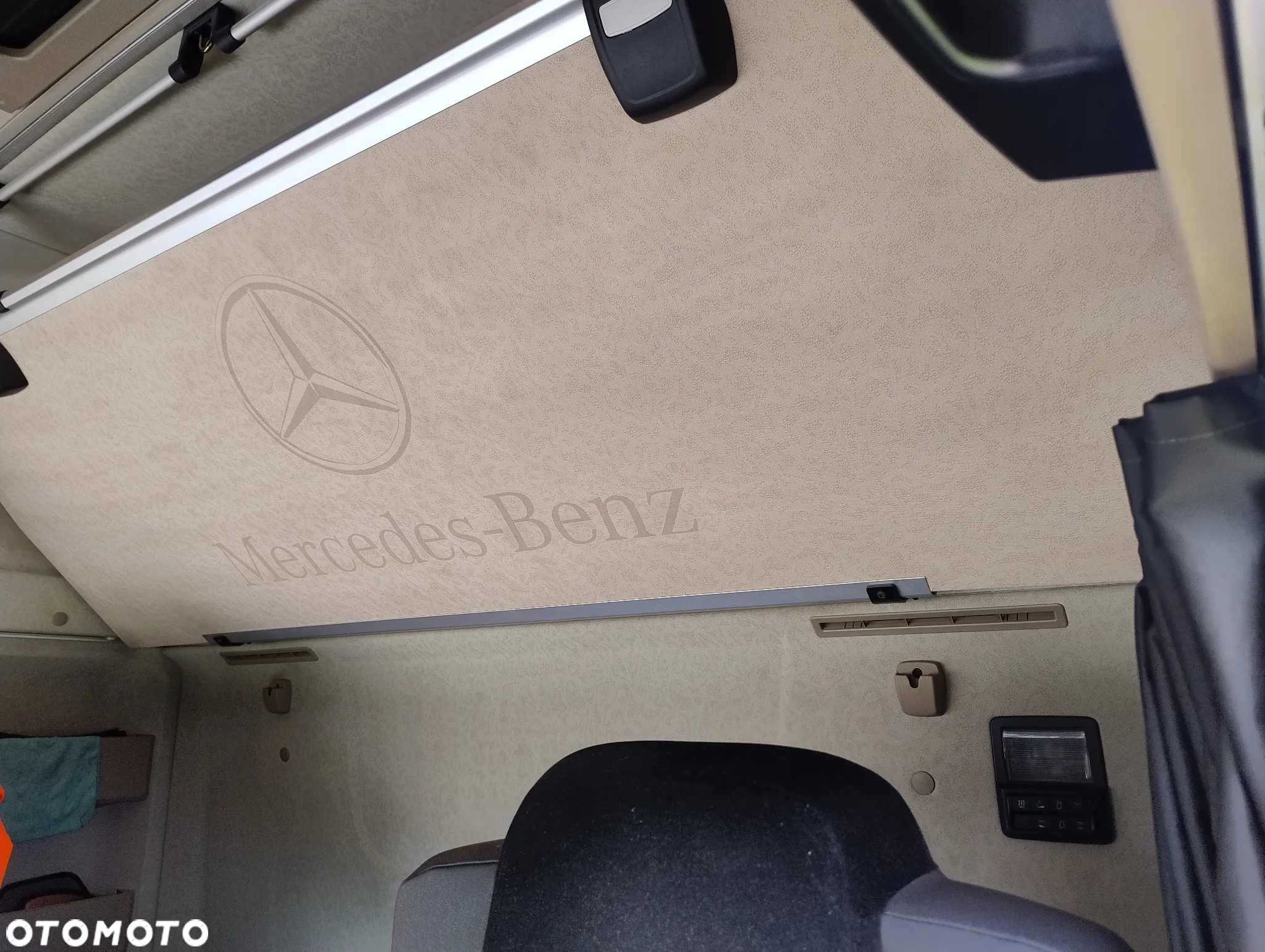 Mercedes-Benz Actros - 7