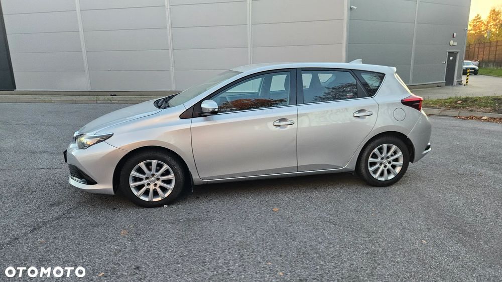Toyota Auris 1.6 Comfort - 25