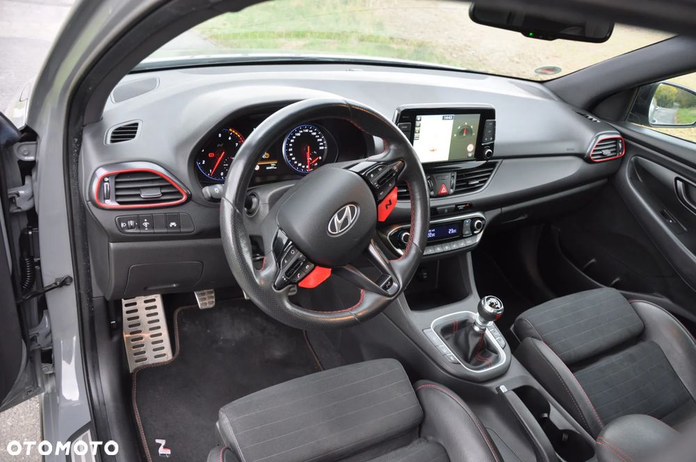 Hyundai i30 N - 23