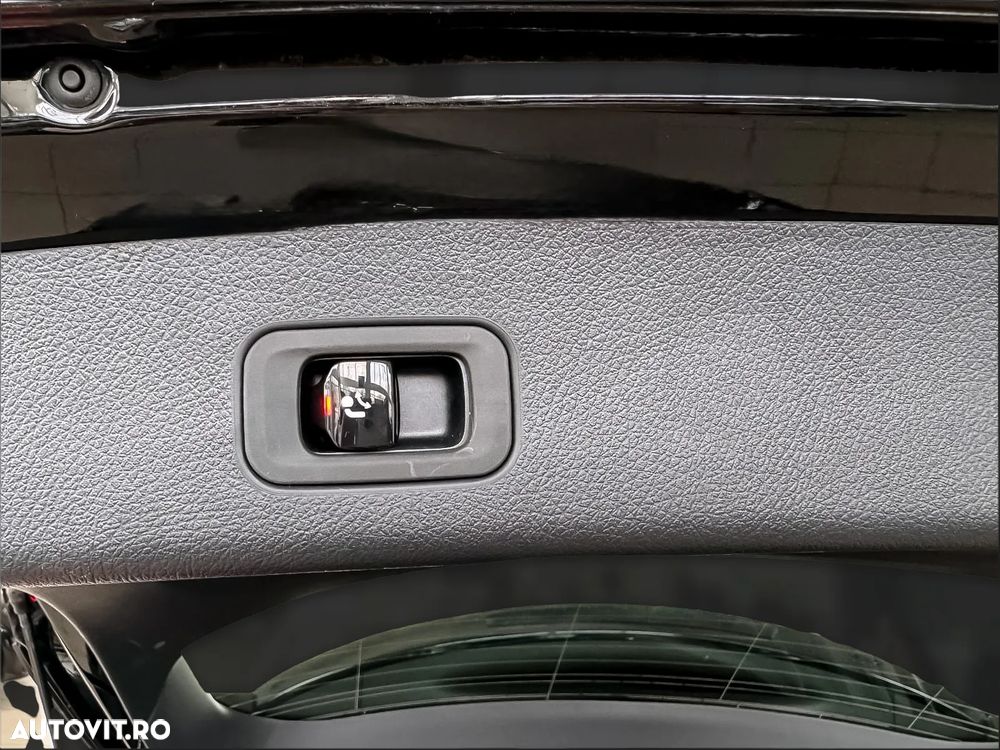 Mercedes-Benz GLC 300 d 4MATIC 9G-TRONIC AMG Line Plus - 21