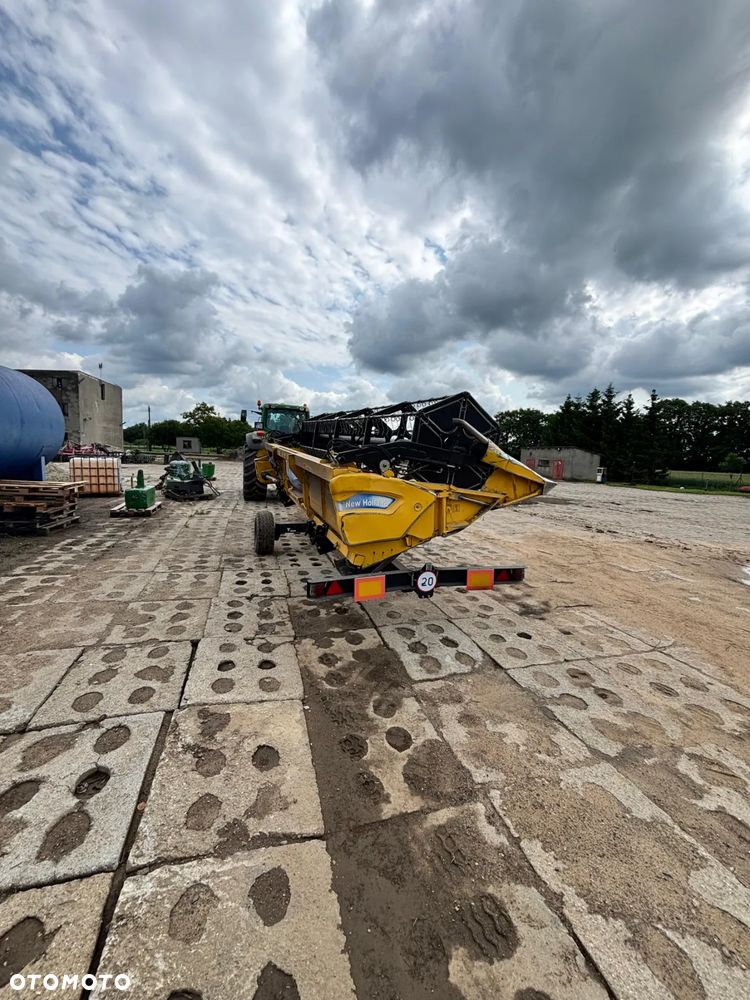 New Holland CSX7070 - 15