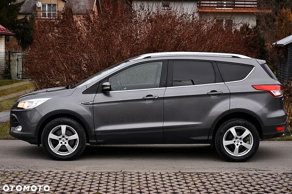 Ford Kuga 2.0 TDCi 4x4 Titanium - 13