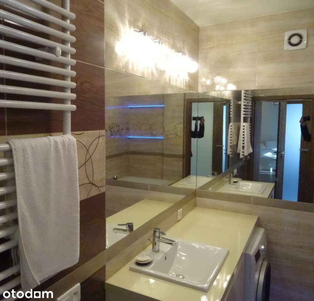 Mokotów | Al. Niepodległości | Metro Racławicka | Balkon | Piwnica