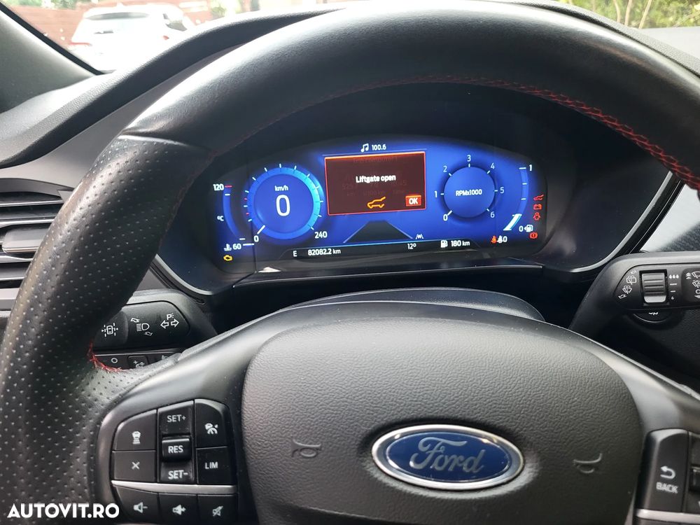 Ford Kuga 2.0 EcoBlue mHEV FWD ST Line - 13