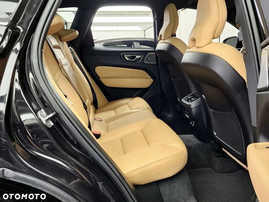 Volvo XC 60 - 9