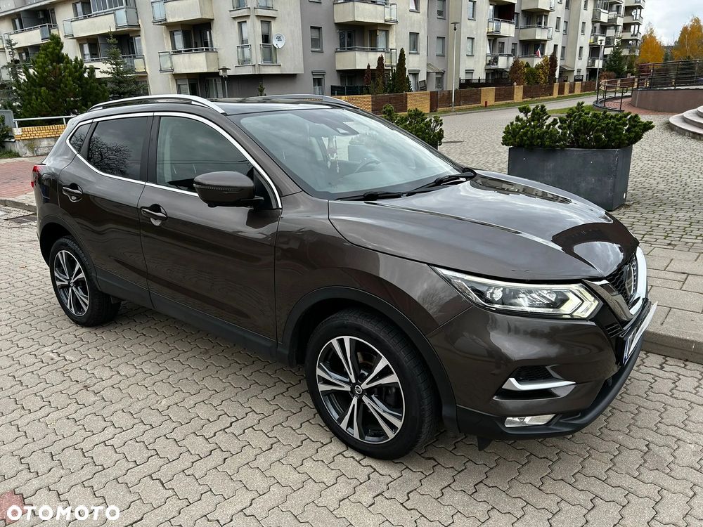 Nissan Qashqai 1.3 DIG-T TEKNA - 11
