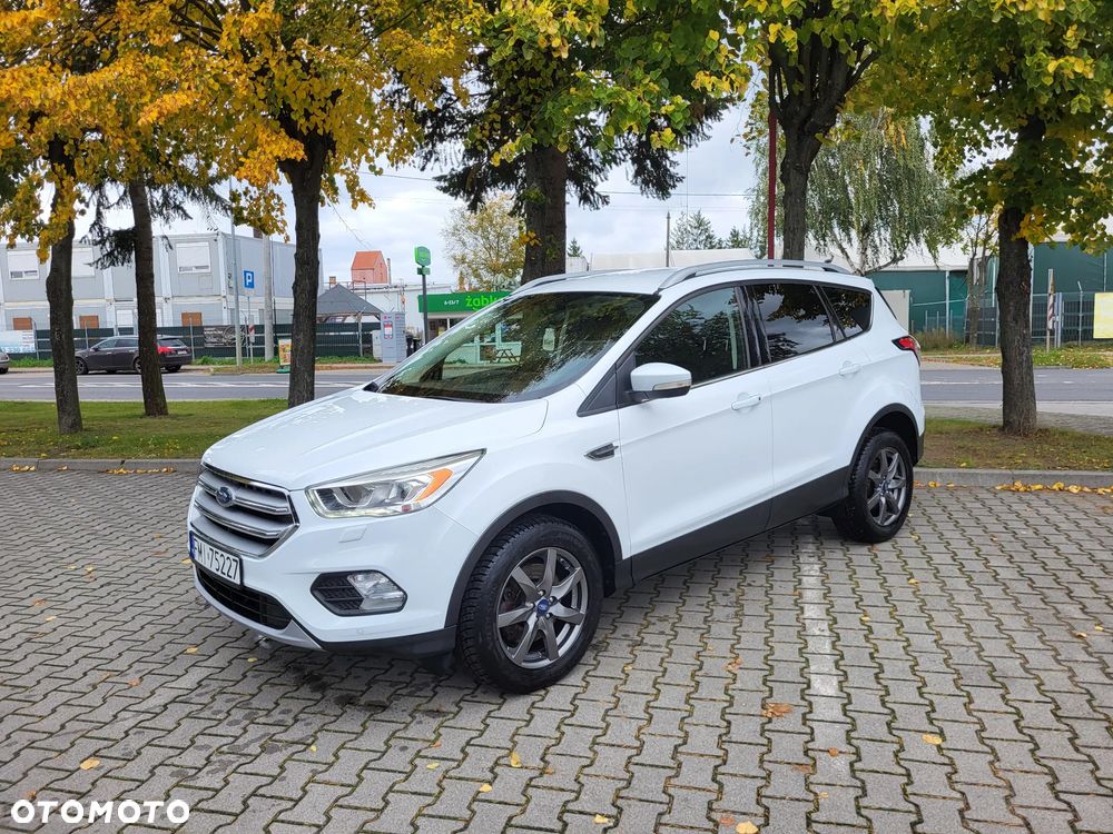 Ford Kuga - 1