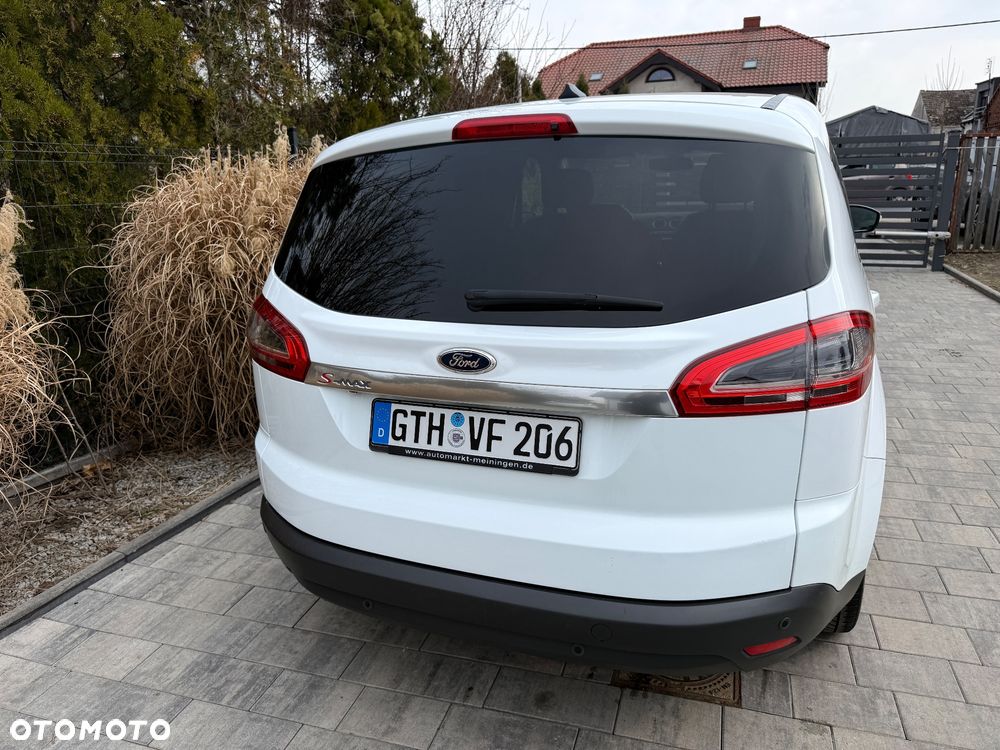 Ford S-Max 2.0 TDCi DPF Titanium - 13