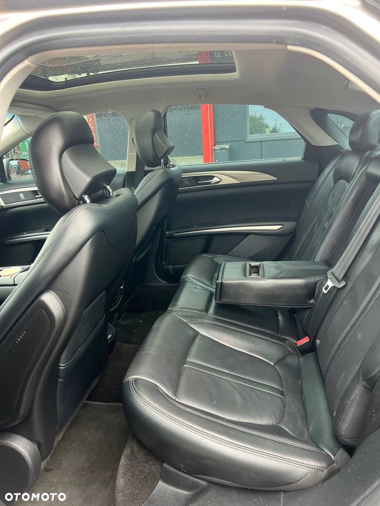 Lincoln MKZ - 6