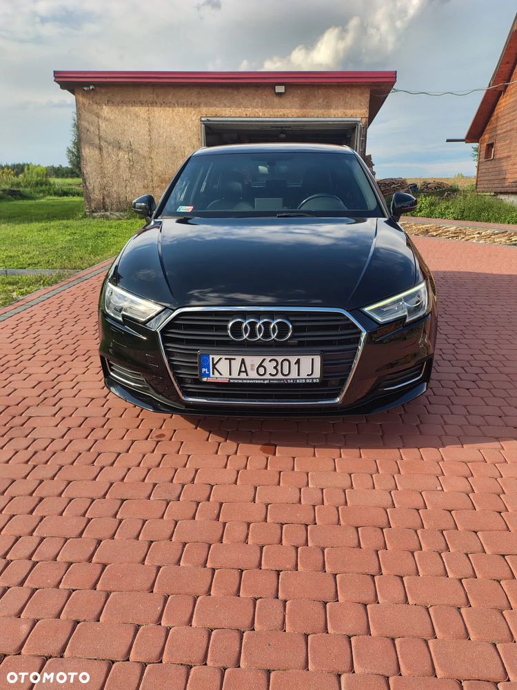 Audi A3 Sportback 1.6 TDI S tronic - 1