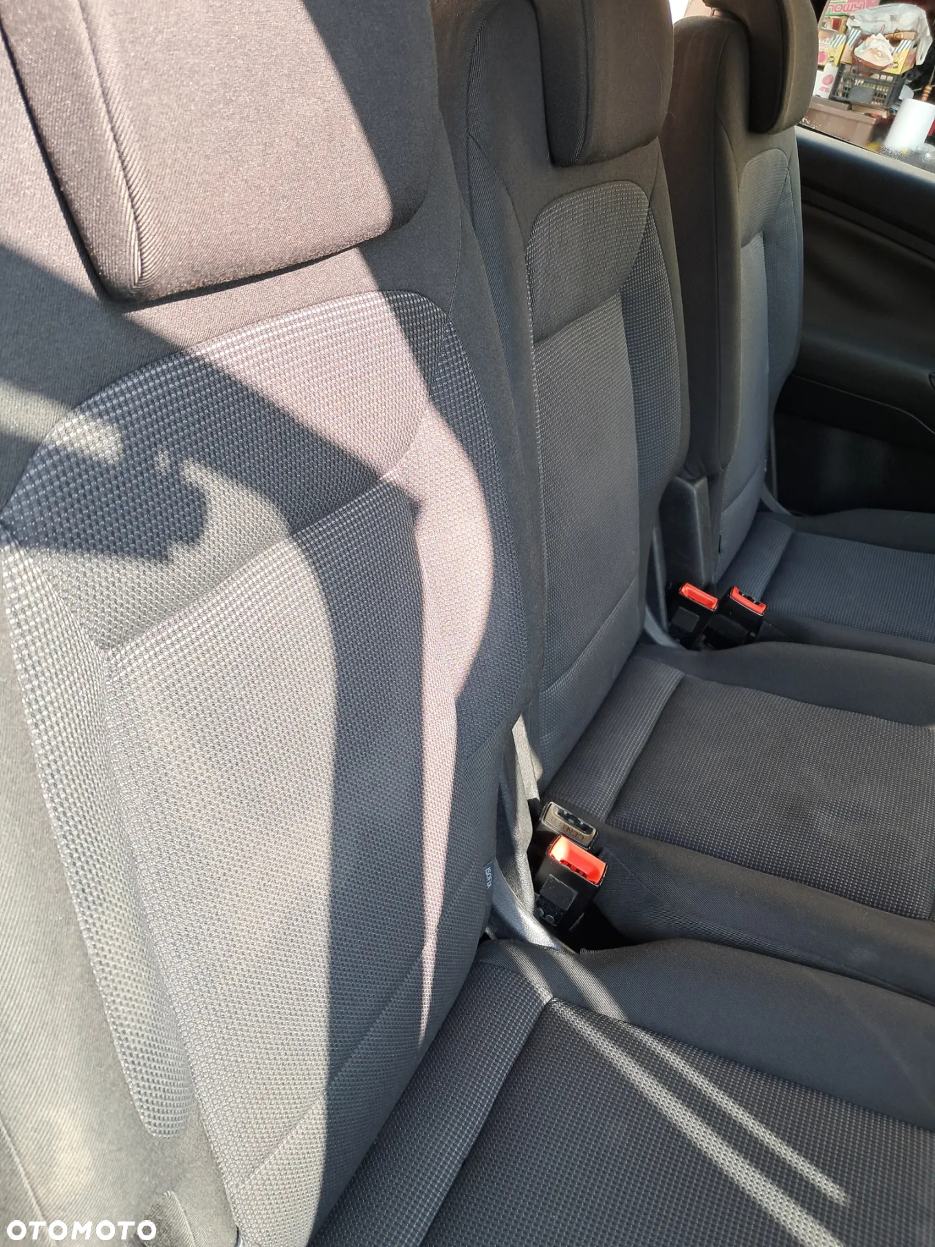 Ford S-Max - 16
