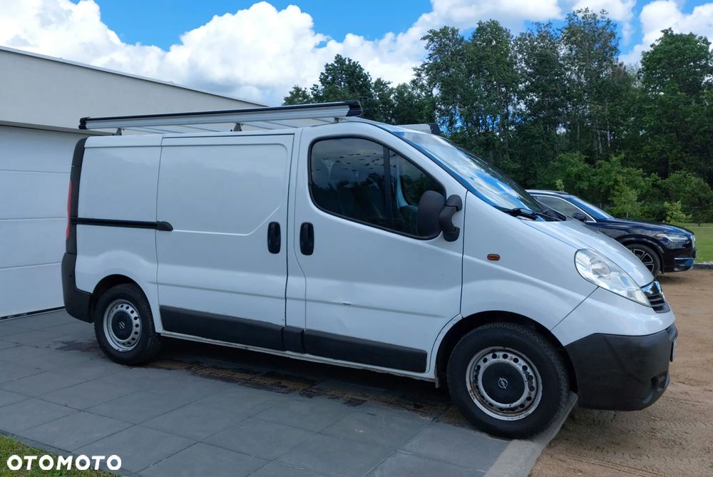 Opel Vivaro - 3