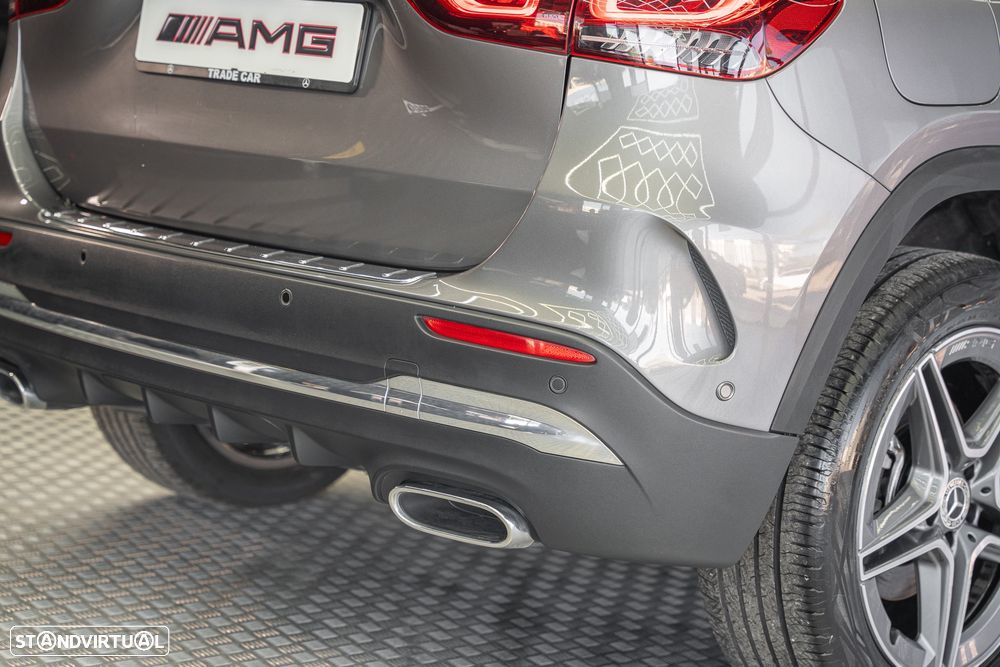 Mercedes-Benz GLA 250 e 8G-DCT AMG Line - 13
