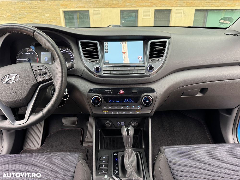 Hyundai Tucson blue 1.7 CRDi 2WD DCT Premium - 3