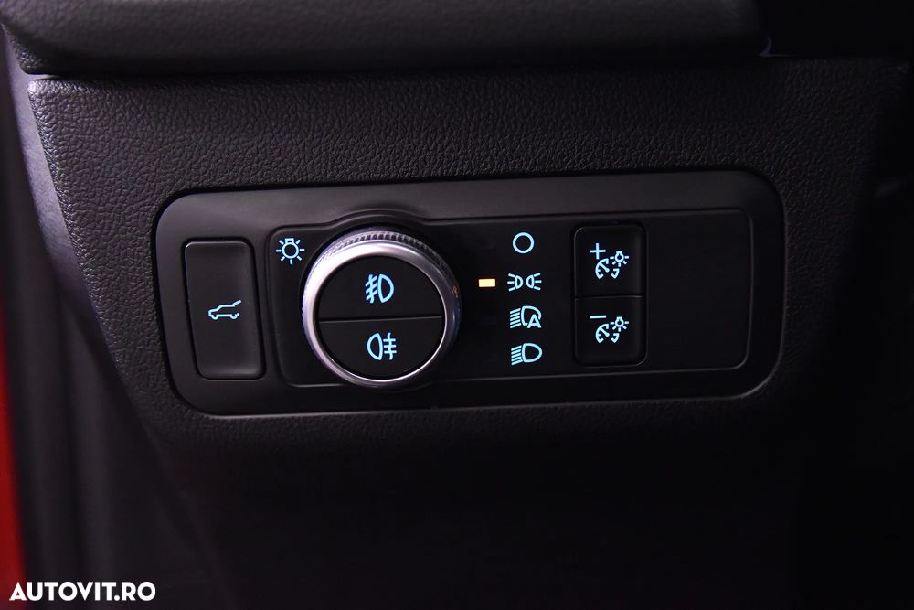Ford Kuga - 16