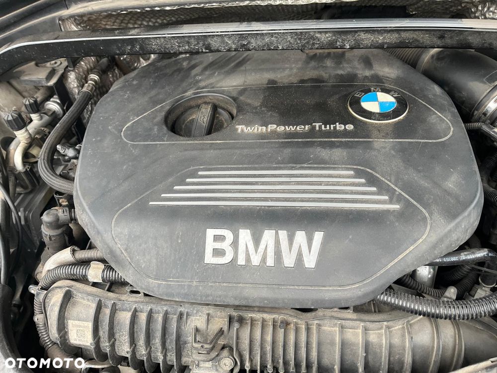 BMW X1 xDrive20i GPF Sport Line sport - 6