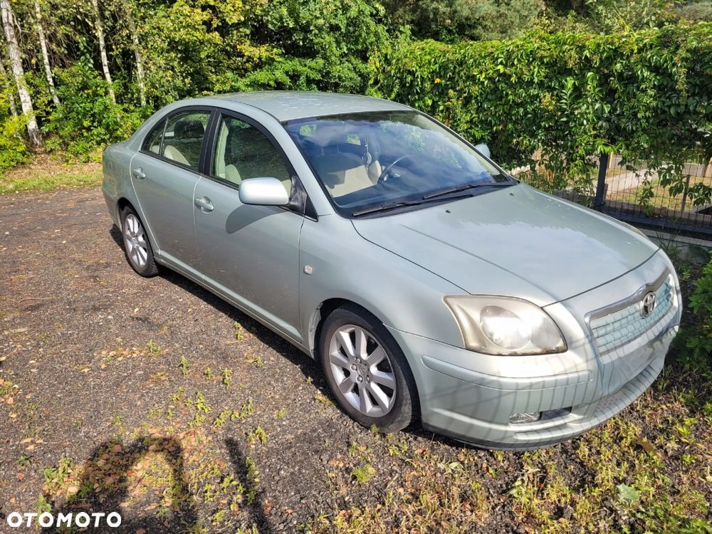 Toyota Avensis 2.0 VVT-i Sol - 3