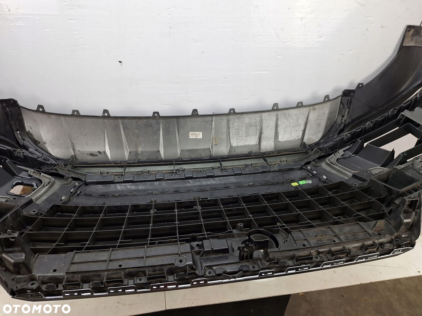 ZDERZAK AUDI Q7 4M 4M0 2014-2019 PRZED LIFTEM ZWYKŁY LIFTINGIEM - 7