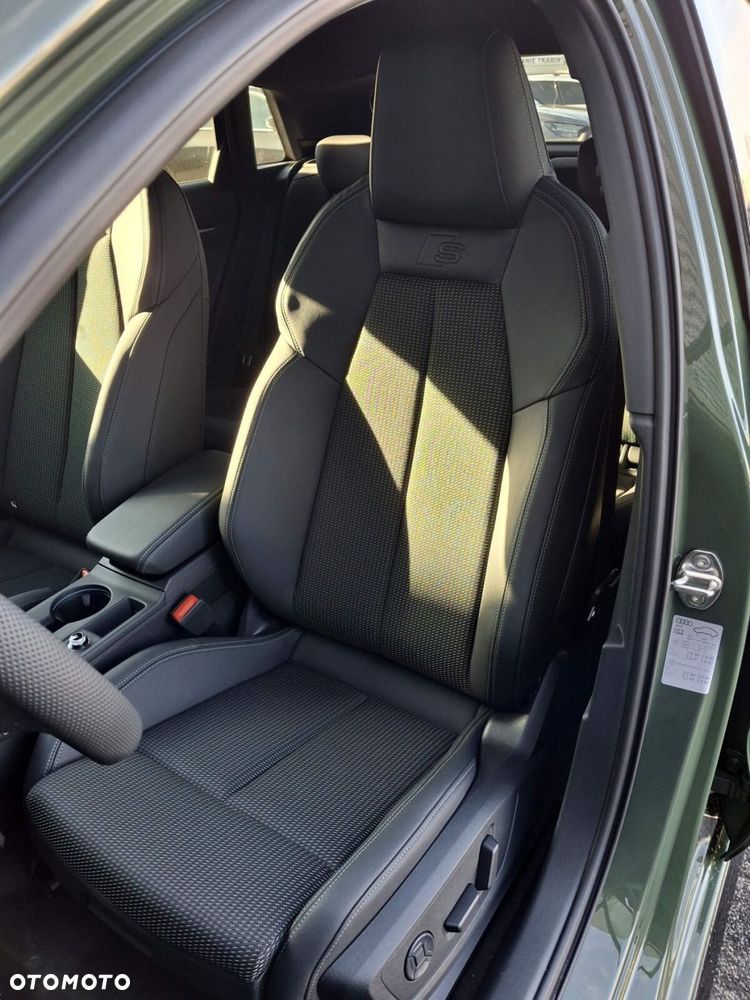 Audi A3 Sportback - 12