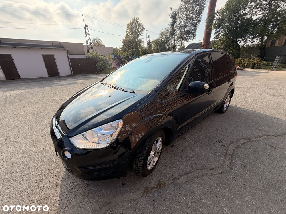 Ford S-Max 2012 photo 3