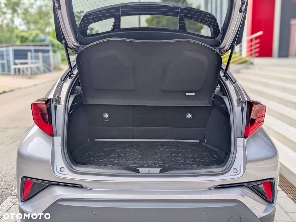 Toyota C-HR 2.0 Hybrid GR Sport - 26