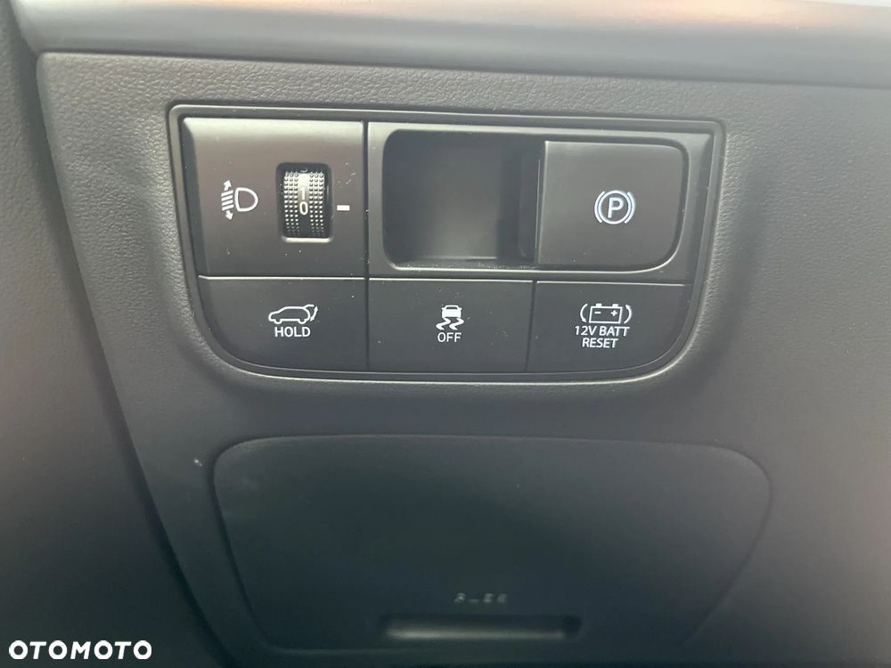 Hyundai Tucson 1.6 T-GDi HEV Executive 2WD - 22