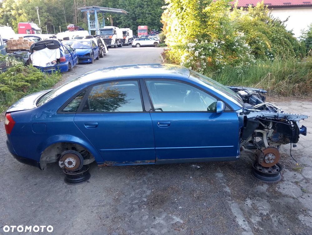 Audi A4 B6 (II) QUATTRO (00-06r.) 1.8 TB R4 20V 149KM. Silnik AVJ Skrzynia FPS lakier LZ5W .Cały na części. GWARANCJA !!! Przód Tył Zestaw Komplet Drzwi Klapa Zderzak Błotnik Maska Grill Atrapa Szyba Pas Lampa Lusterko Boczki Fotel Kanapa Kokpit Deska Rozdzielcza Przełącznik Włącznik Sterownik Przewody Wiązka Instalacja Moduł Komputer Czujnik Listwa Pompa Alternator Wtryski Głowica Rozrusznik Kompresor Sprzęgło Dwumas Silnik Skrzynia ABS Klimatyzacji Paliwa Wspomagania Kolektor Turbina Przepustnica Zawór Chłodnica Koło Hak Belka Sanki Zawieszenie Mcpherson Półoś Amortyzator Wydech Tłumik Zacisk Most - 7