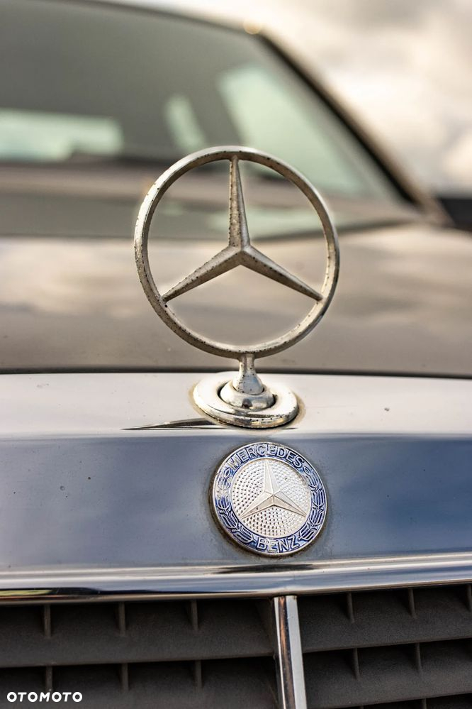 Mercedes-Benz W124 (1984-1993) - 13