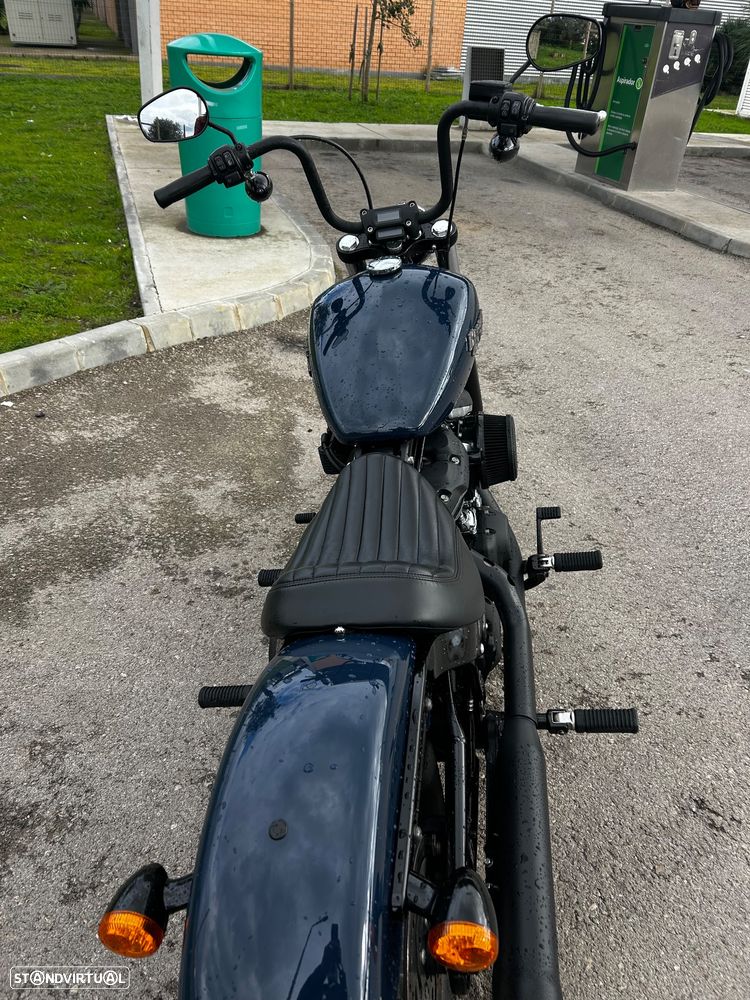 Harley-Davidson Softail Street Bob 33,1Kw - 11